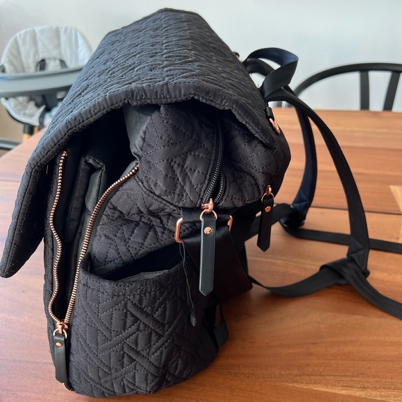 Petunia Pickle Bottom Bags Petunia Pickle Bottom Front Flap Boxy